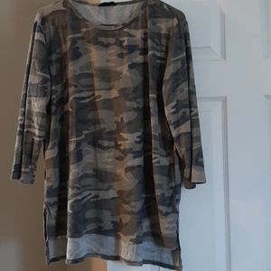Camo top